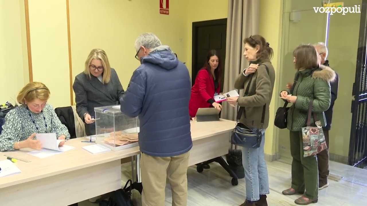 La participación en las elecciones de CyL se sitúa en un 12,63% a las 12 horas, 1,33 puntos más