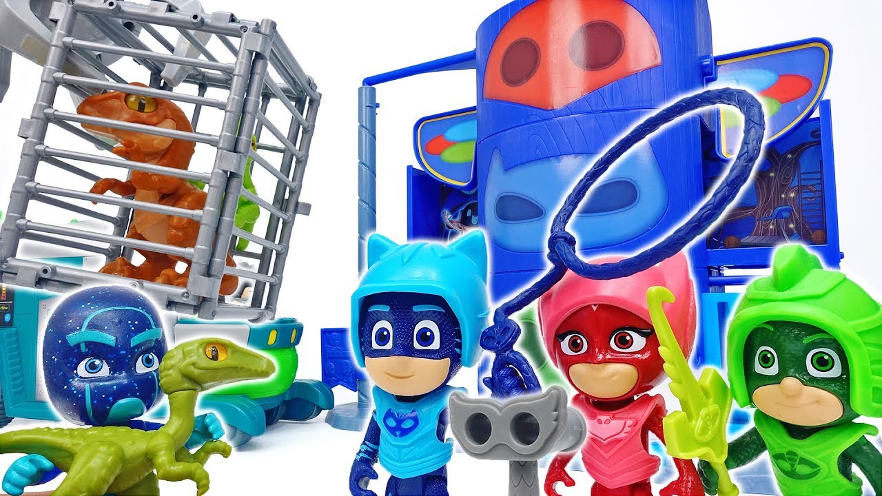 Romeo Is Catching The Baby Dinosaurs~! PJ Masks Hero Boost #ToyMartTV