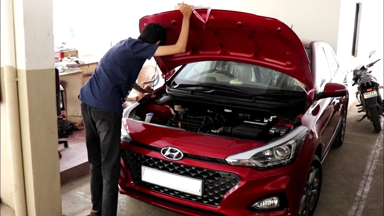 2018 ELITE i20- Removing new car ribbon + short drive