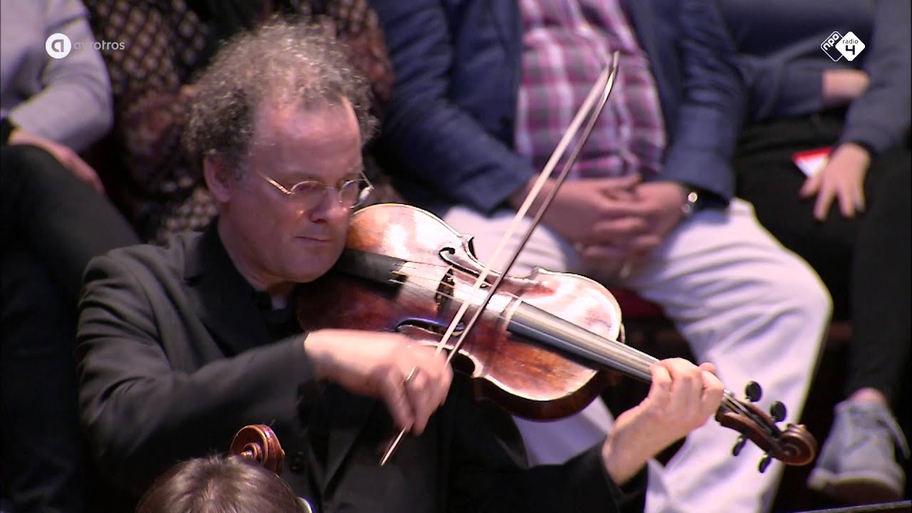J.S. Bach: Brandenburgs Concert nr. 3 - Hofkapelle München - Live concert HD