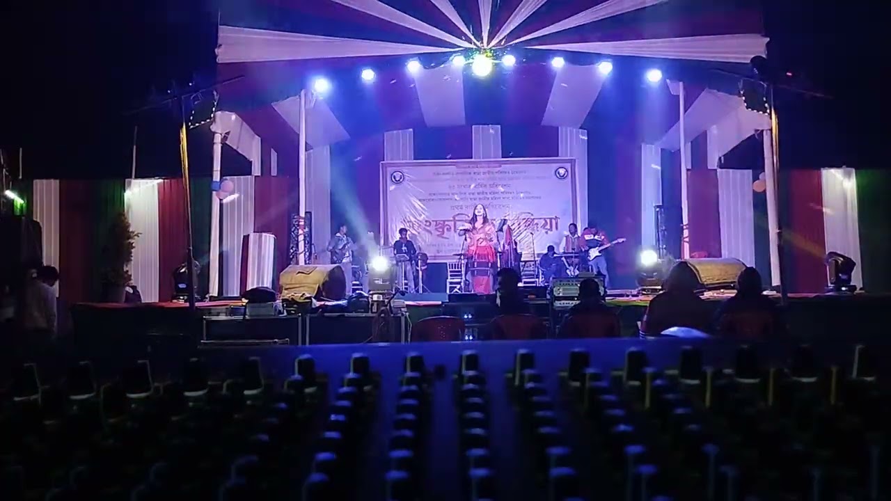 Maya mathu Maya.. Live performance Rupanjali rabha.. Zubeen garg