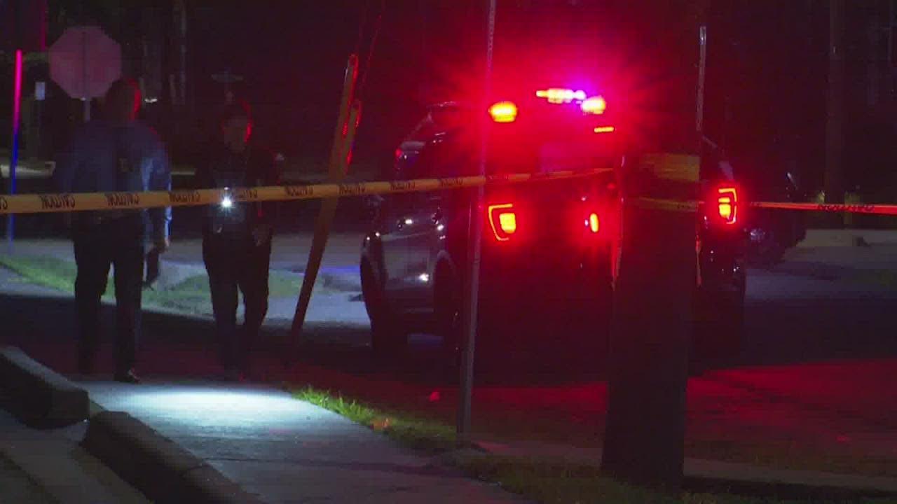 Man killed after leaving club and getting into fight with teenage relative, police say