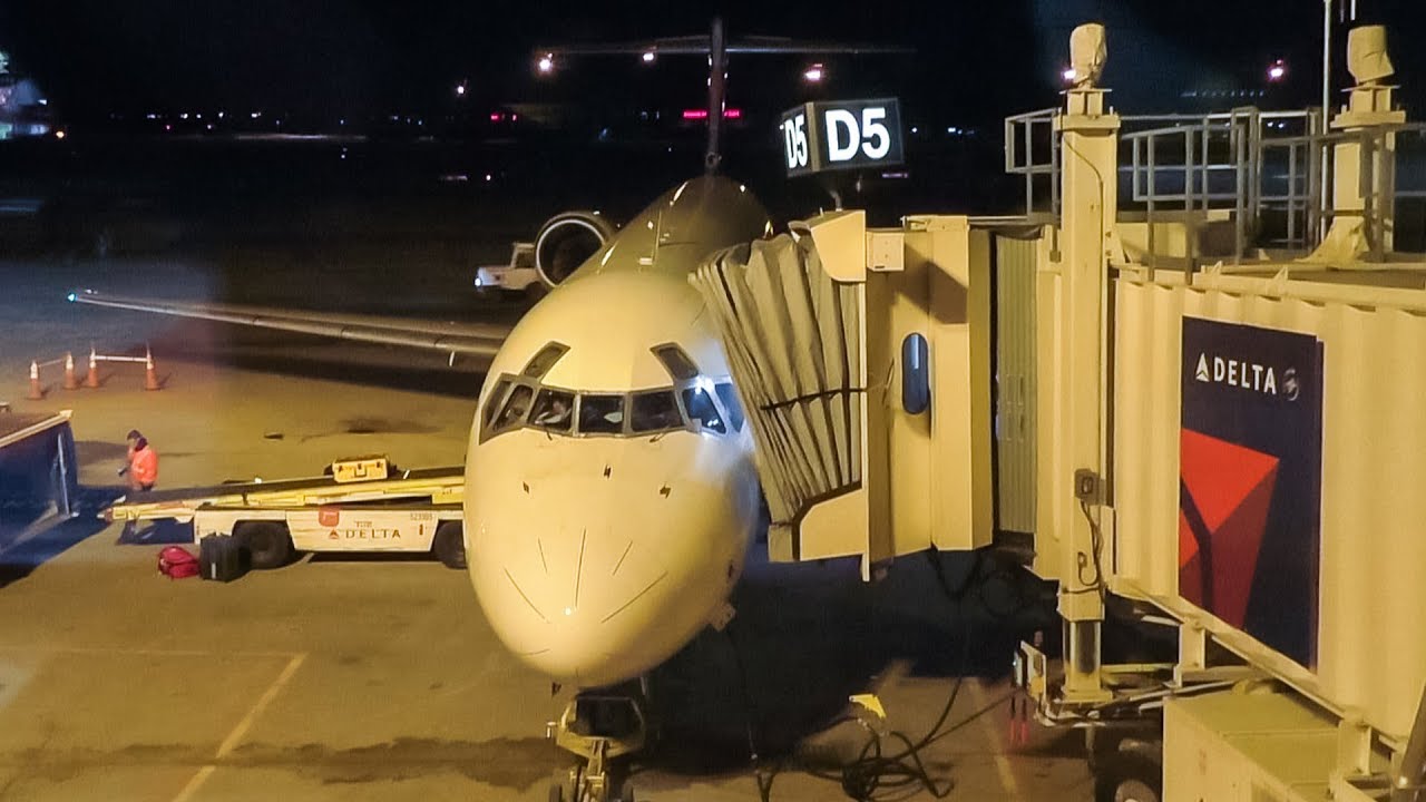 FULL FLIGHT | Delta Air Lines Boeing 717-200 Minneapolis to Calgary