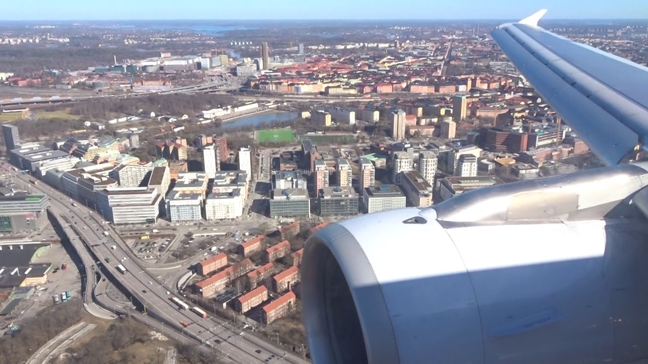 Brussels Airlines Airbus 319 landing Stockholm Bromma