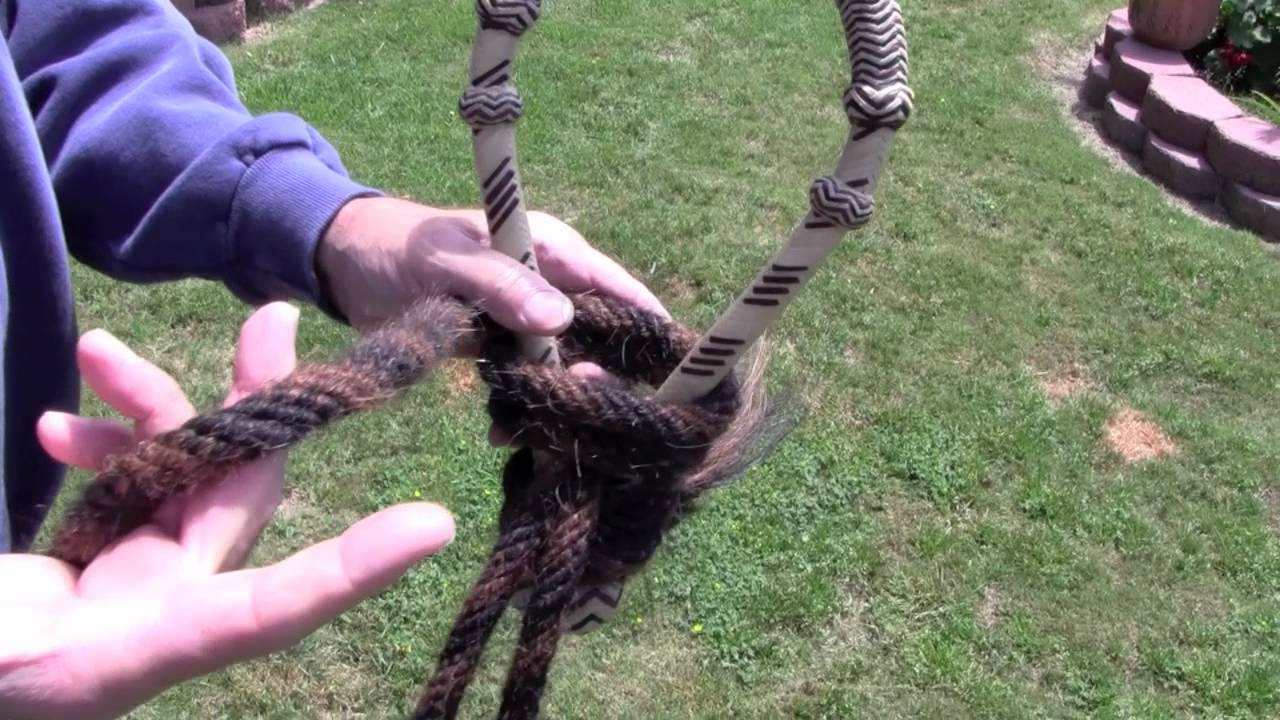 Steve Guitron - Tying a Mecate to a Bosal