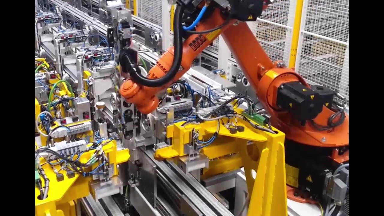 Montage Industrietore | Industrial door assembly