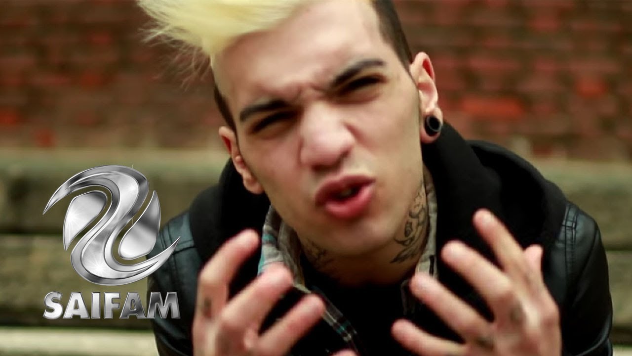 GIONNYSCANDAL - QUEL POSTO NON C'E' (OFFICIAL VIDEO)