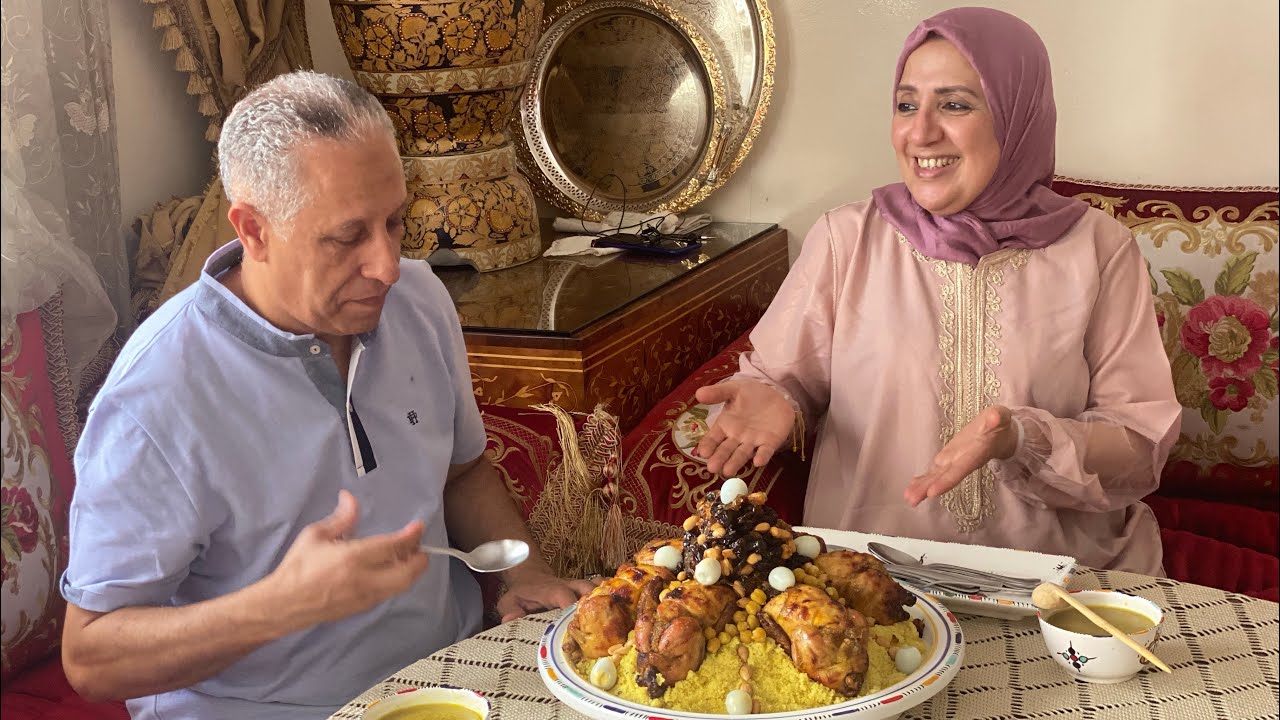 طبق ضيافة هماوي :كوكلي معمر بعقدة اللوز مع كسكس تفاية لضيافنا و حبابنا