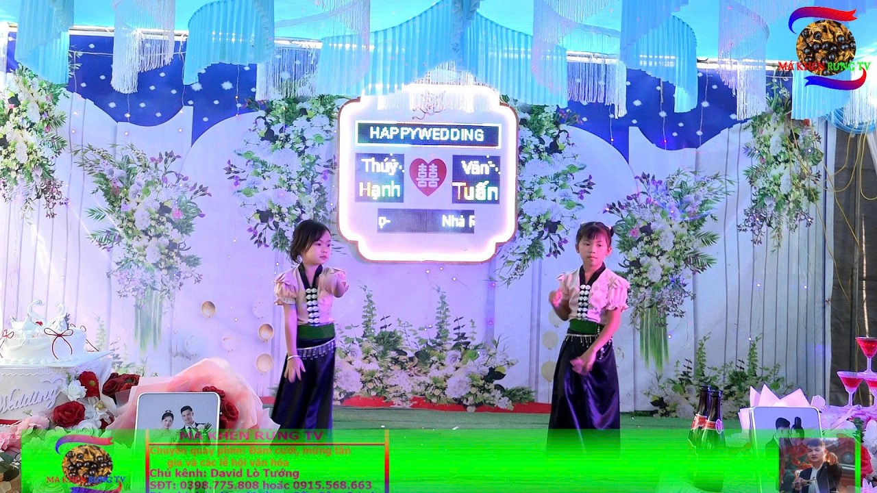 Hai bé Pặt Phấy yêu thương, múa điệu xèo thương nhau