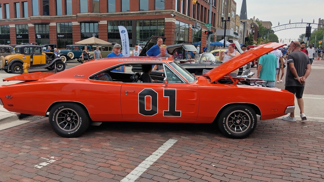 Back to the bricks car show 2025