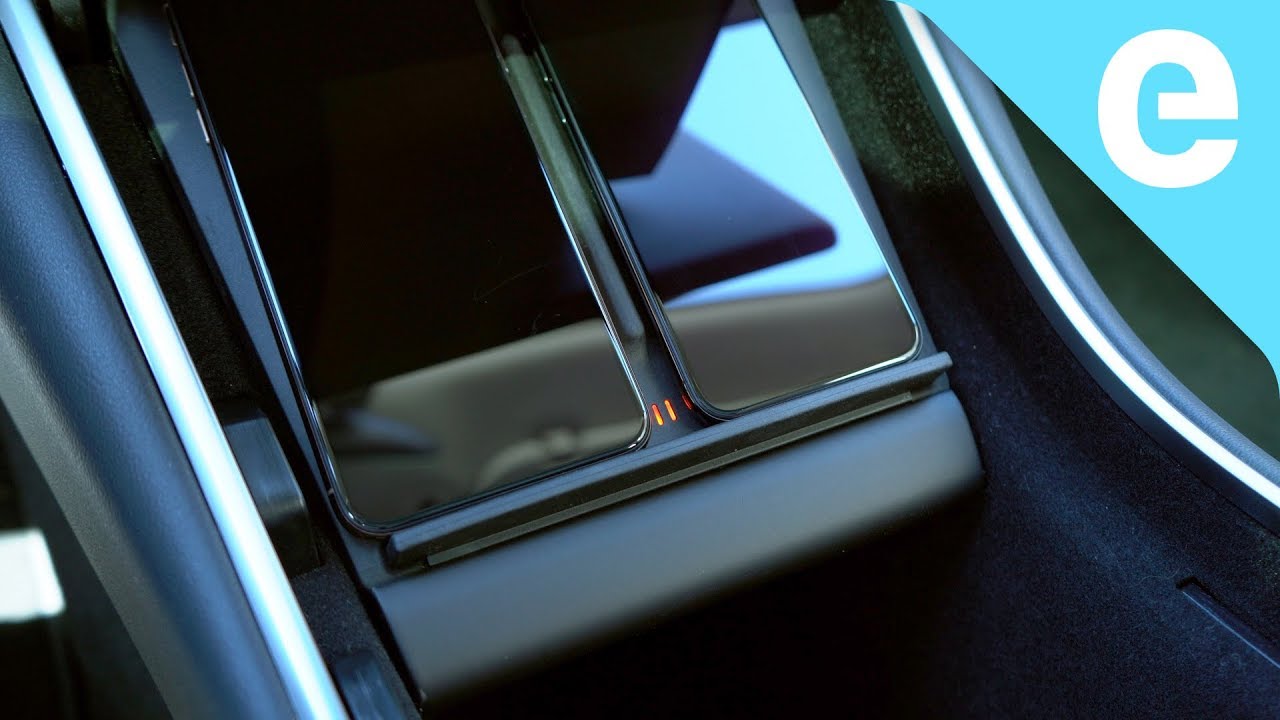 Review: Nomad Wireless Charger for Tesla Model 3