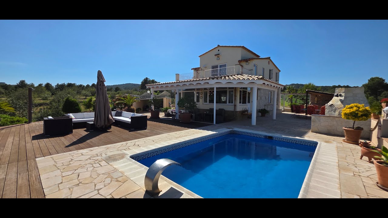39293 EXCLUSIVA Y ÚNICA FINCA CON CASA AUTOSUFICIENTE Y VISTAS AL MAR