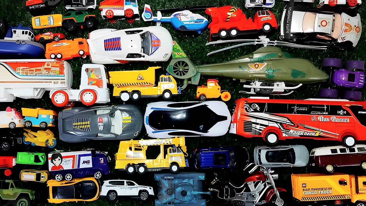 WADIDAAWW 🏎️🚓🚔 ‼️ Mantul Banget Mobil Mobilan nya , Ada Truk Molen , Bus Telolet, Mobil Polisi Juga