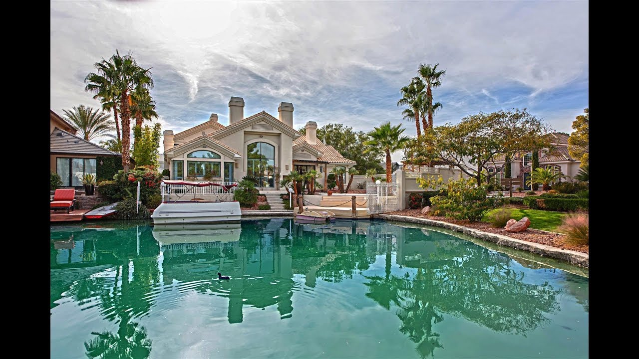 $1 Million Dollar Home | Amazing Lakeside Estate in Las Vegas, Nevada