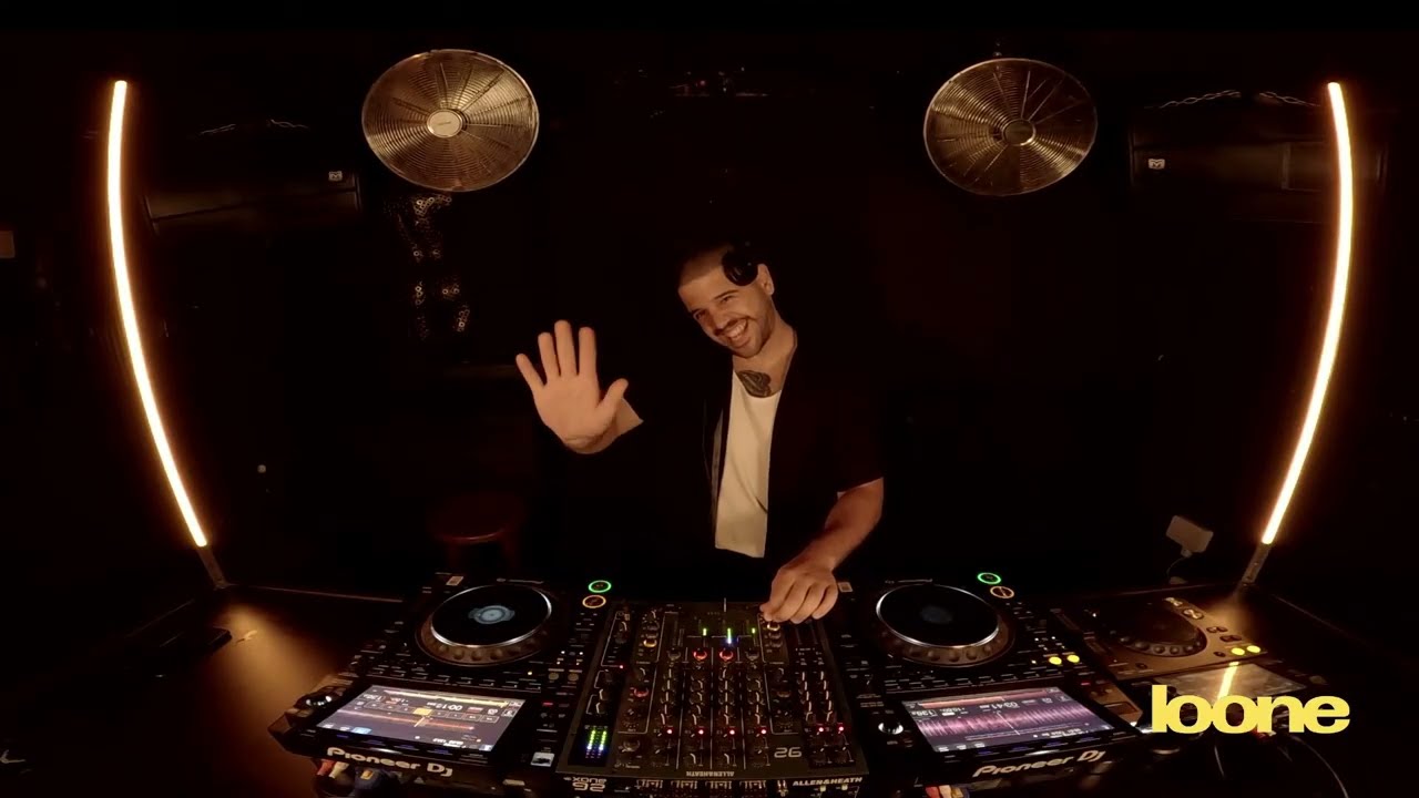 Loone LIVE w/ PINK CONCRETE