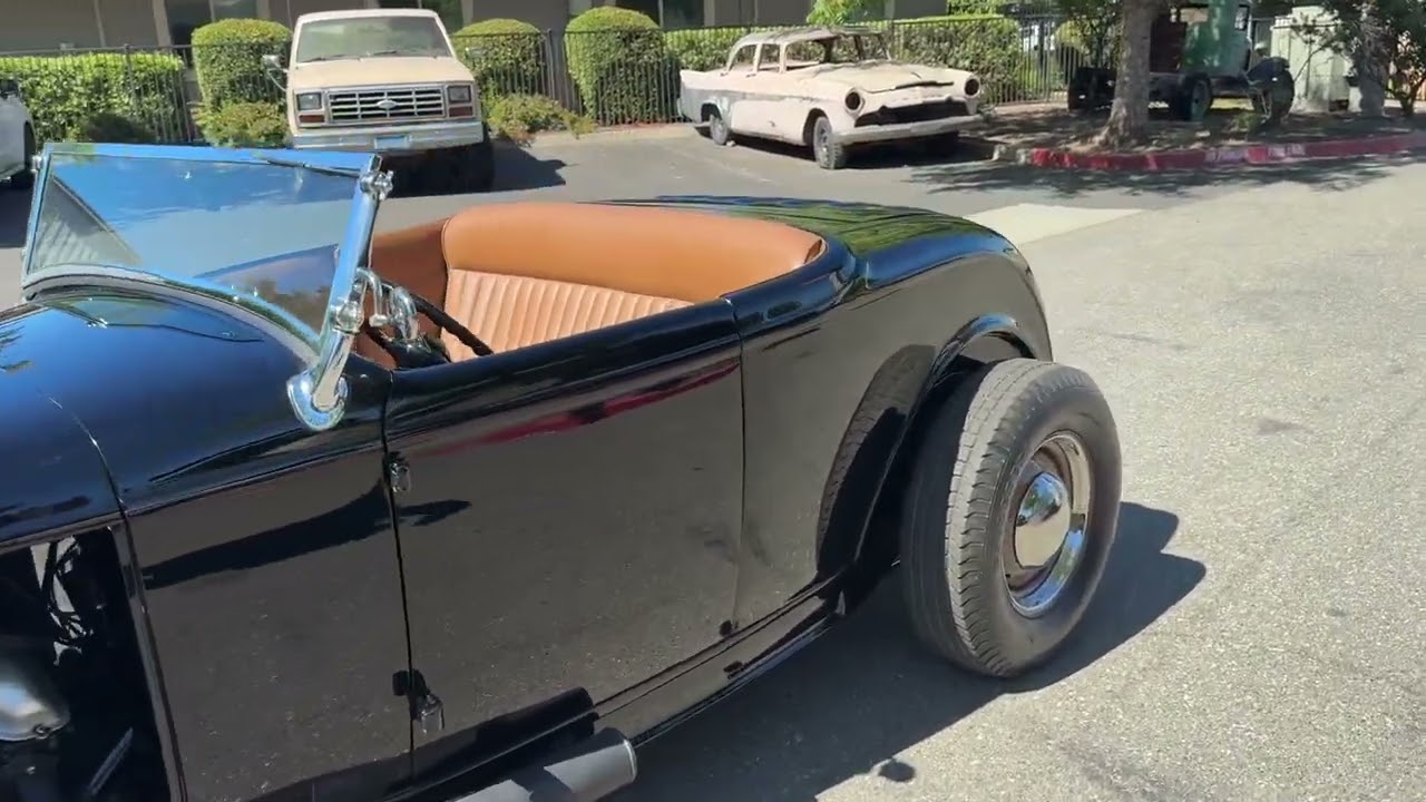🔥 1932 Ford Roadster Steel Body – 472ci Beast, 4-Speed, Award Winner