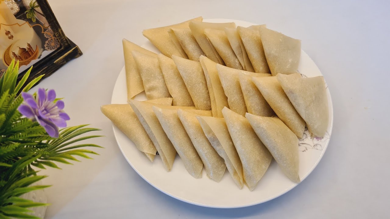 السمبوسة بحشوة مختلفة و مميزة