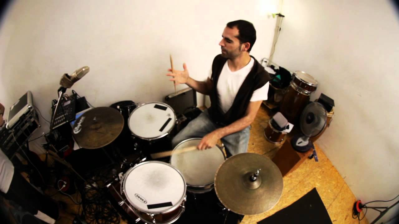 At Versaris i Asstrio - Una bala a l'entrecella