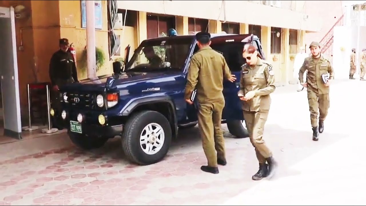 ssp anoosh masood viral video|anoosh police officer|ssp|ssp investigation lahore||sspanoosh official