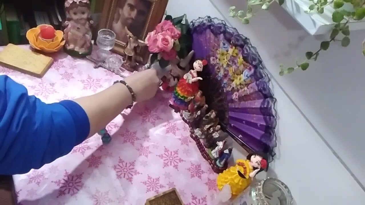 Alguém que não sabe amar tem vc como verdadeiro amor da vida.