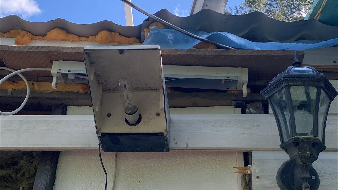Lamp and igniter replacement