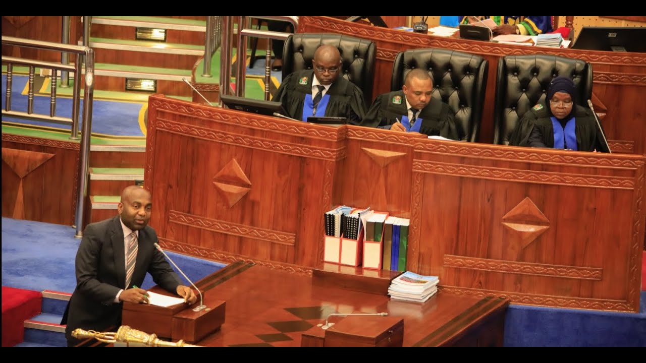Serikali yatoa tamko mabasi kusafiri usiku, msikilize Mhandisi Masauni