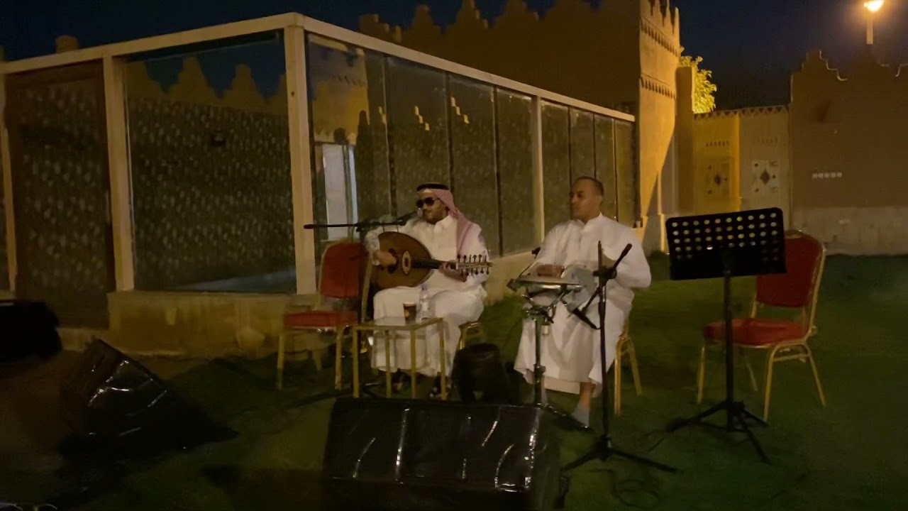 حاتم بايعشوت. سير وتخبر. .