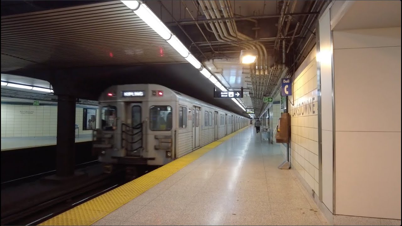 TTC Line 2 Subway Actions at Lansdowne Stn (December 4th, 2023)