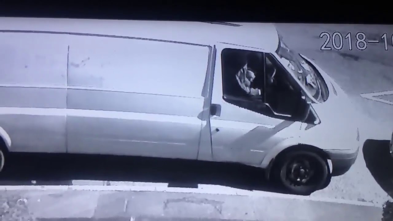 CCTV of van being stolen in Shaw