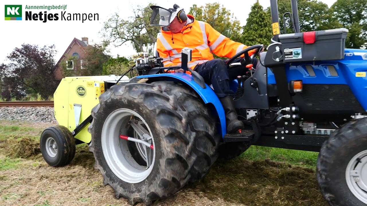 Maaien groenbeheer langs het spoor door Aannemersbedrijf Netjes Kampen