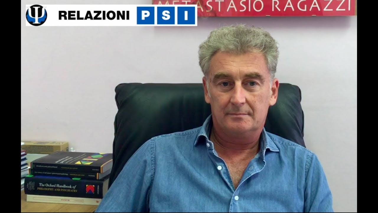 Il Prof. Stanghellini illustra il metodo PHD della Scuola Fenomenologica-Dinamica
