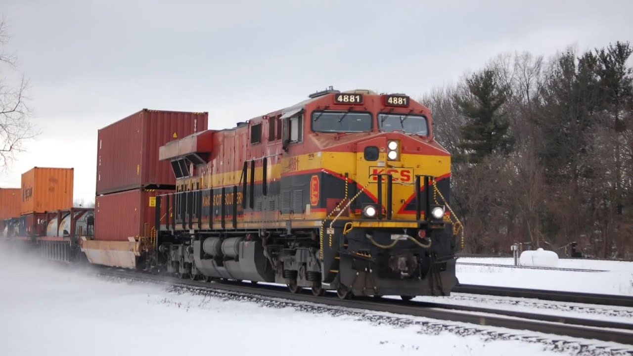 Railfanning NS and CSX at Berea, OH | Ft. CPKC Power