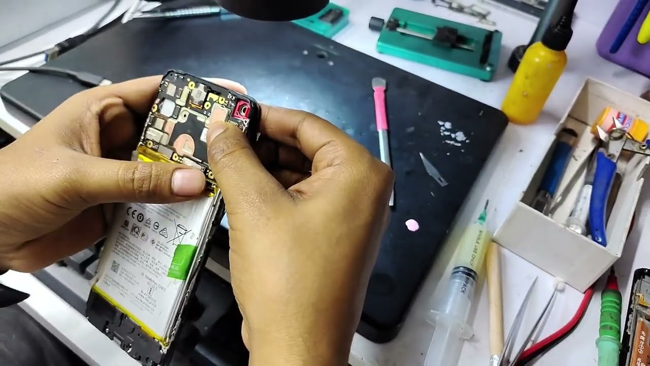 Oppo A53 dead boot repair #oppomobile #deadphonerepair #deadphonesolution 