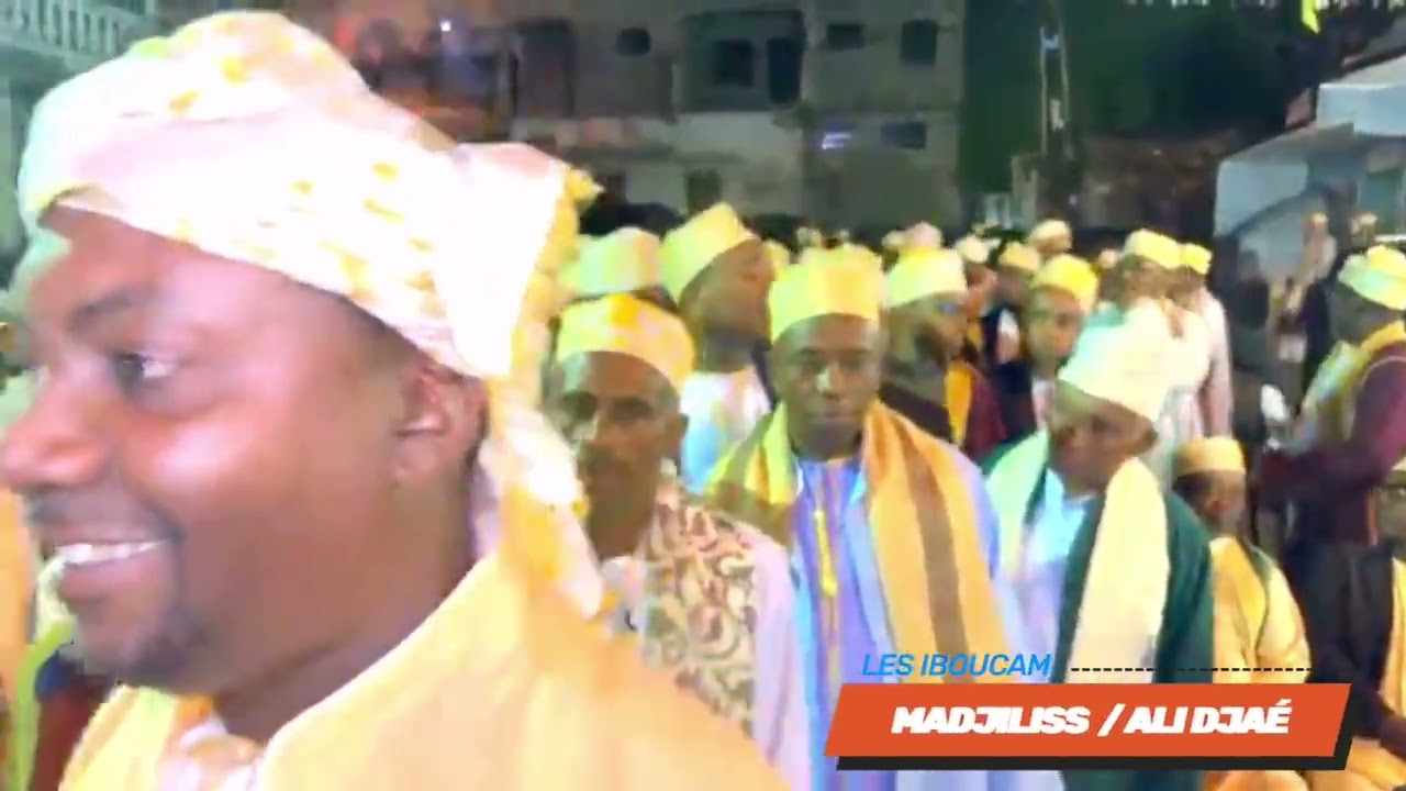MADJILISS ALI DJAÉ ET FAHAMIA MHADJOU  / NTSOUDJINI... 