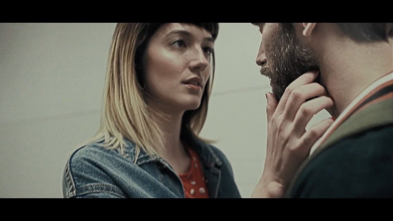 Casasola - Lo que me pasa (Videoclip Oficial)