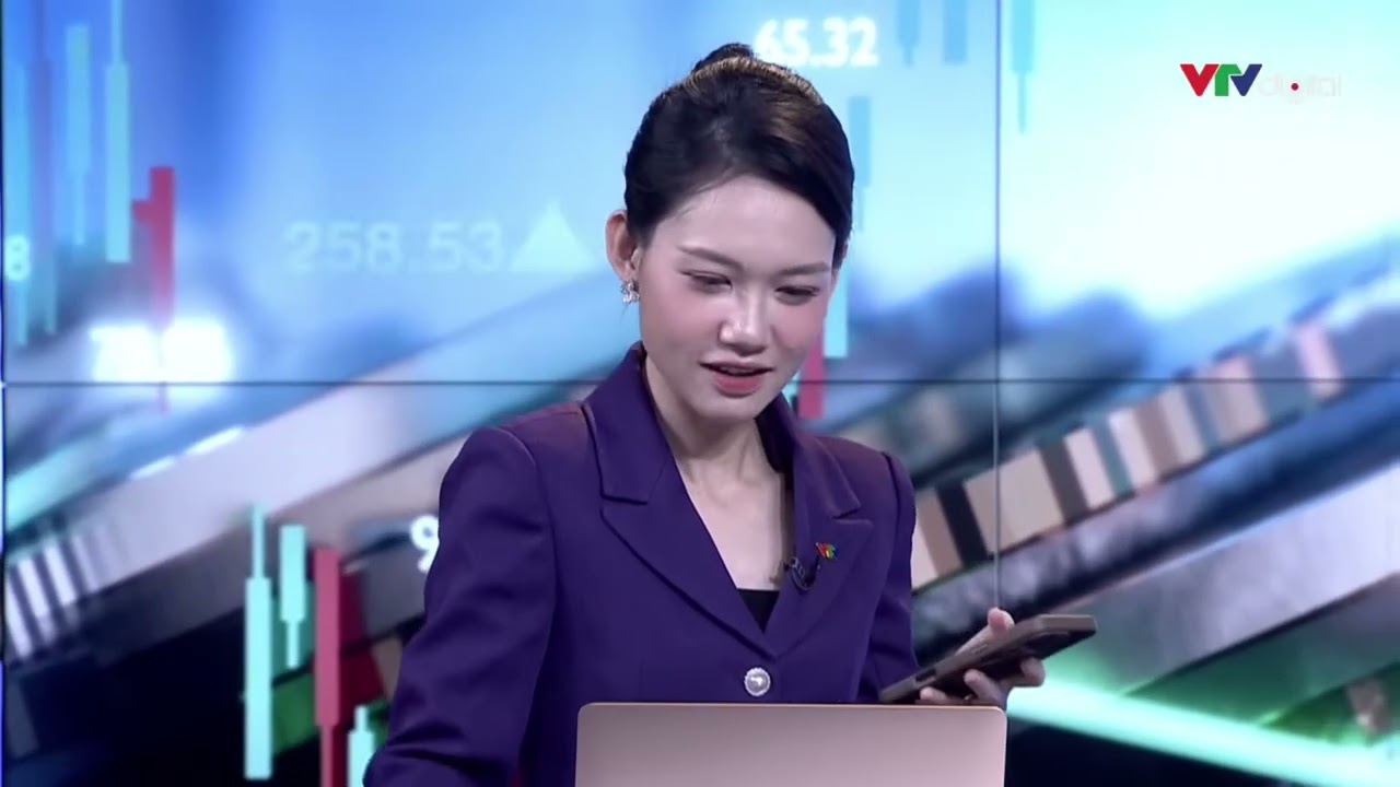 [GIẢI MÃ CHỨNG KHOÁN] Nhà đầu tư nên chọn phong cách đầu tư nào? | VTVIndex