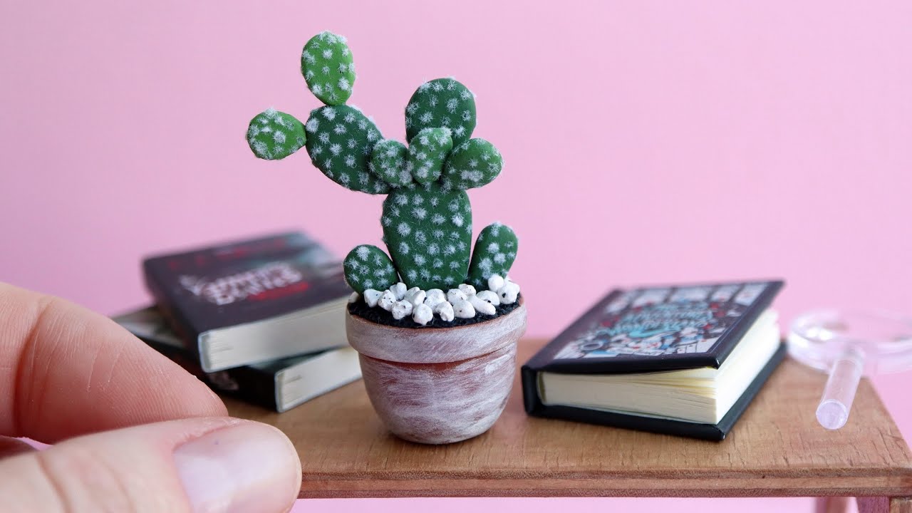 Miniature cactus💚Polymer clay
