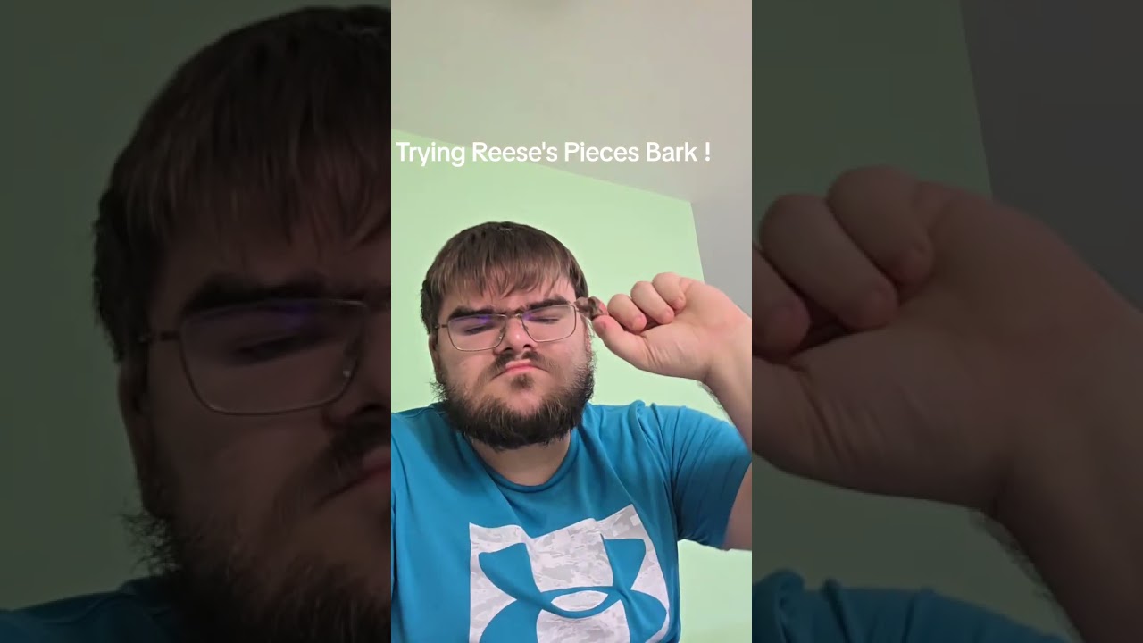Trying Reese's Pieces Bark #REESE'S #BARK #FOOD #CANDY #PEANUTBUTTER #chocolate