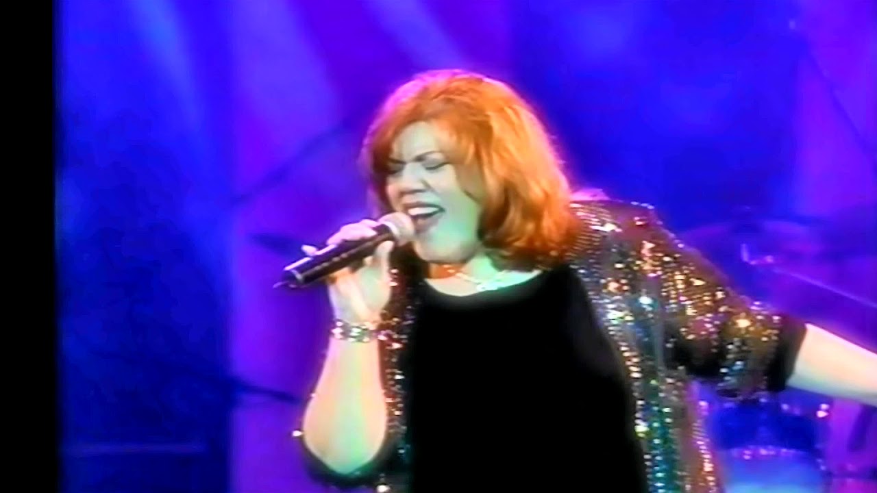 EL QUE AMA MI ALMA - DORIS MACHINE