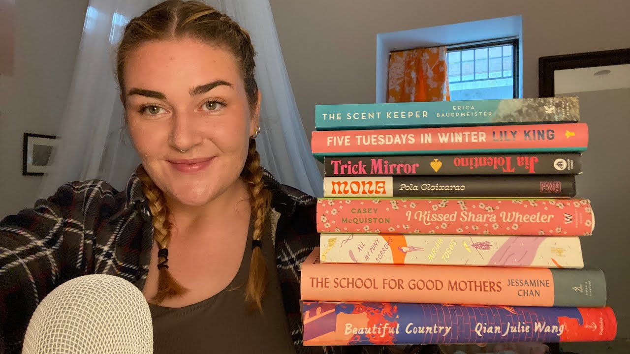asmr ~ my spring tbr (to be read)! 📚📖🤗 ~ book asmr / close up whisper ramble