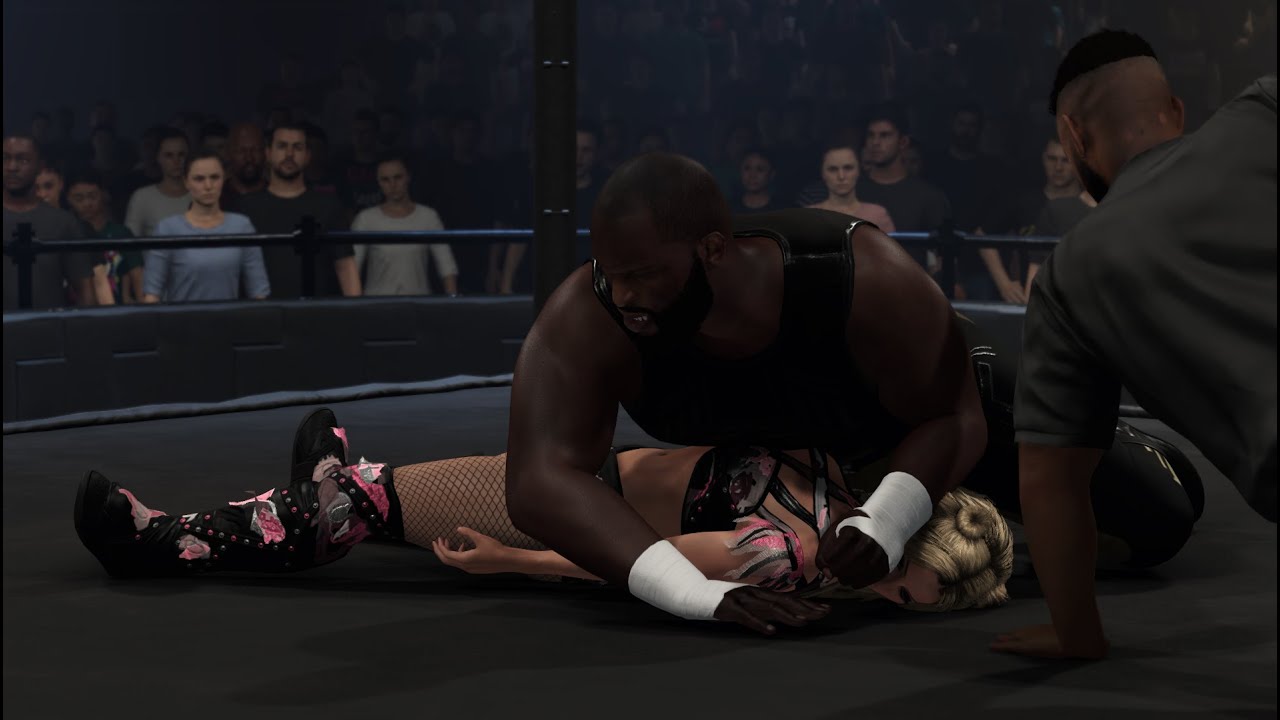 Omos pins Alexa Bliss in W2K25 (Intergender pinfall)