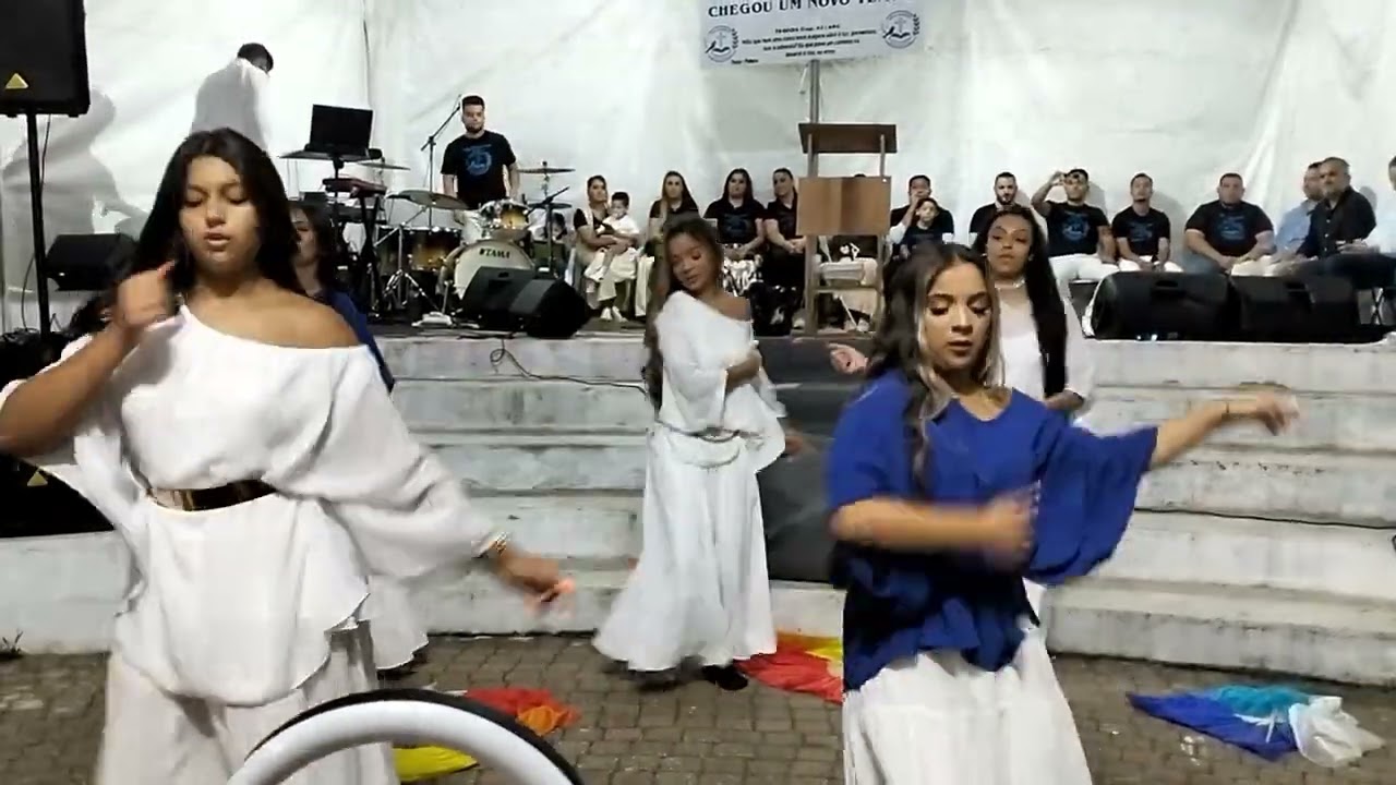 Dança igreja das galinheiras benção 