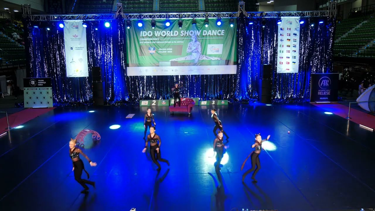 Reliese Team Kids Otwock ARISTOCATS - IDO Vice World Champions Show Dance 2022 Small Group Children