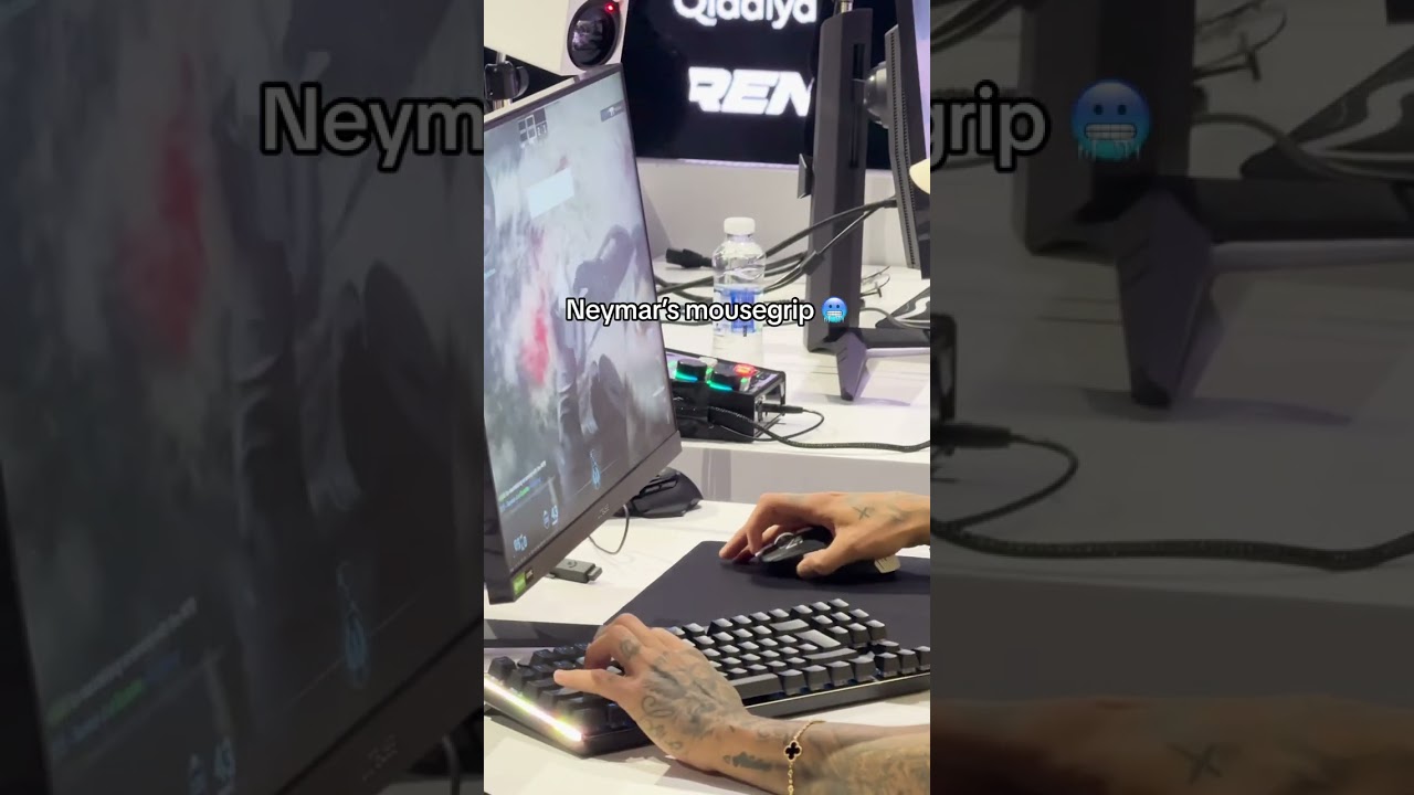 Only real gamers know.. Claw grip presented by Neymar 😅