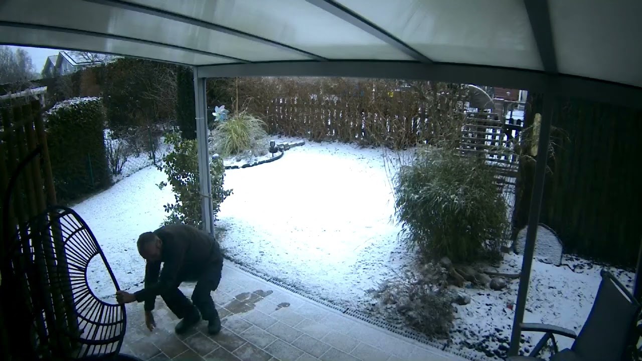 Wenn es dem Esel zu gut geht, geht er aufs Eis tanzen.