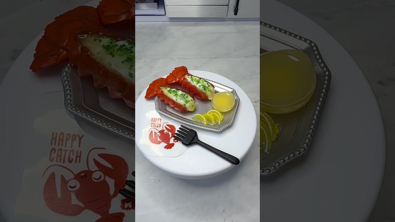 Let&rsquo;s make a lobster 🦞 from the NEW MINIVERSE CAFE SERIES 4 #miniverse #miniversemakeitmini
