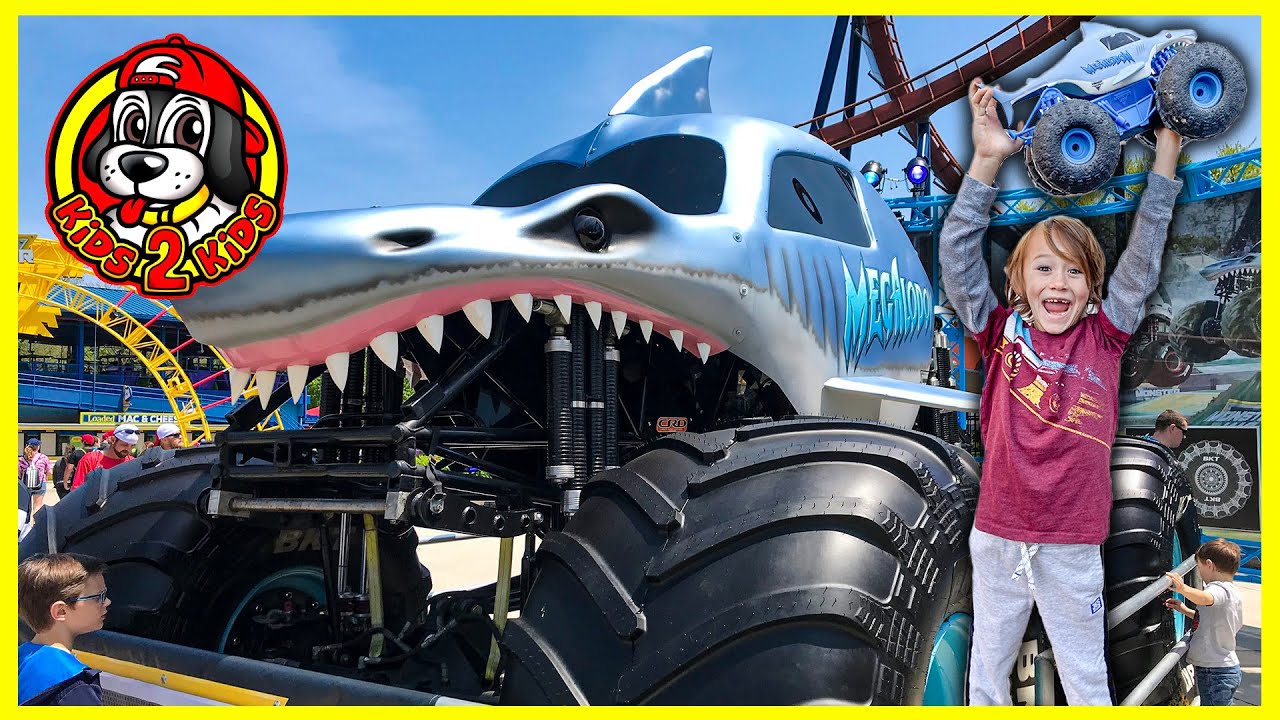Monster Jam Toys - Playing with RC Monster Truck MEGALODON STORM for 1 Hour! (ft. MEGA Grave Digger)