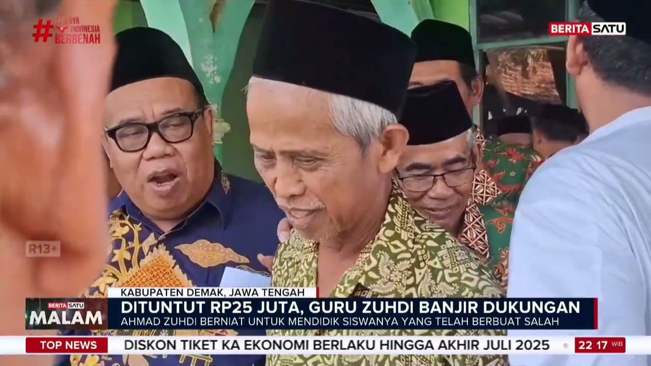 Dituntut 25 Juta, Guru Zuhdi di Demak Banjir Dukungan #Beritasatu