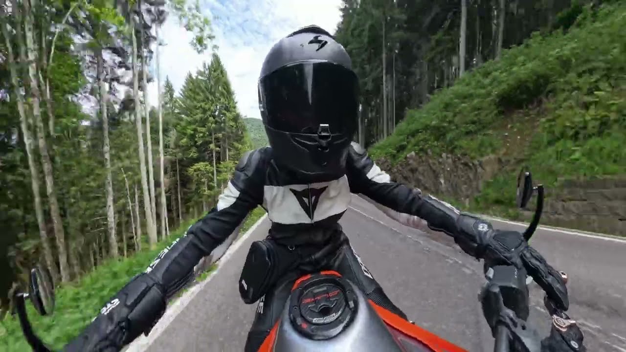 Biker Girl Ride in Dolomites - Summer Motorbike Trips