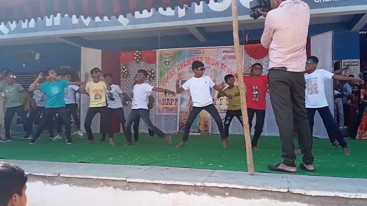 Manasilayo dance performance on Nov 14 #enjoyment #rajinikanth #manasilayo #vettaiyan #dance 